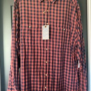 Men’s 2XT shirt
